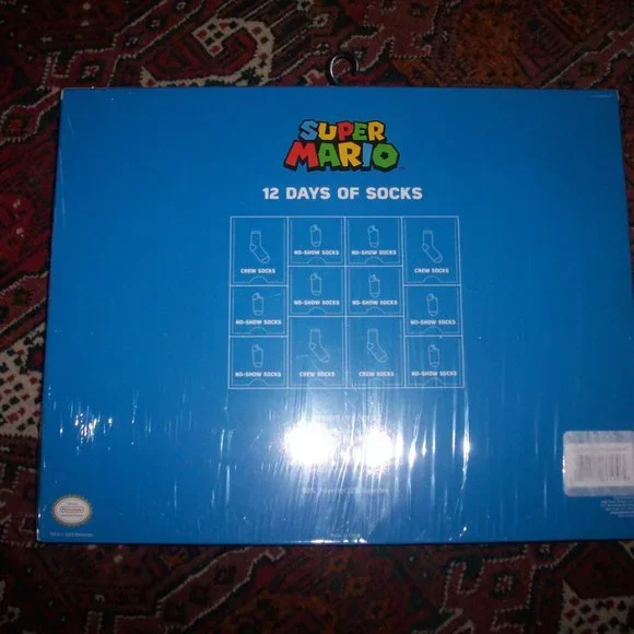 Super Mario 12 Days of Socks Advent Xmas Calendar Shoe Sz 4-10 Sock Yoshi Goomba - Picture 2 of 3